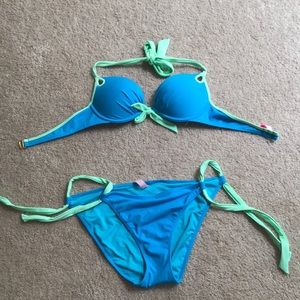 Victoria’s Secret Bikini Set